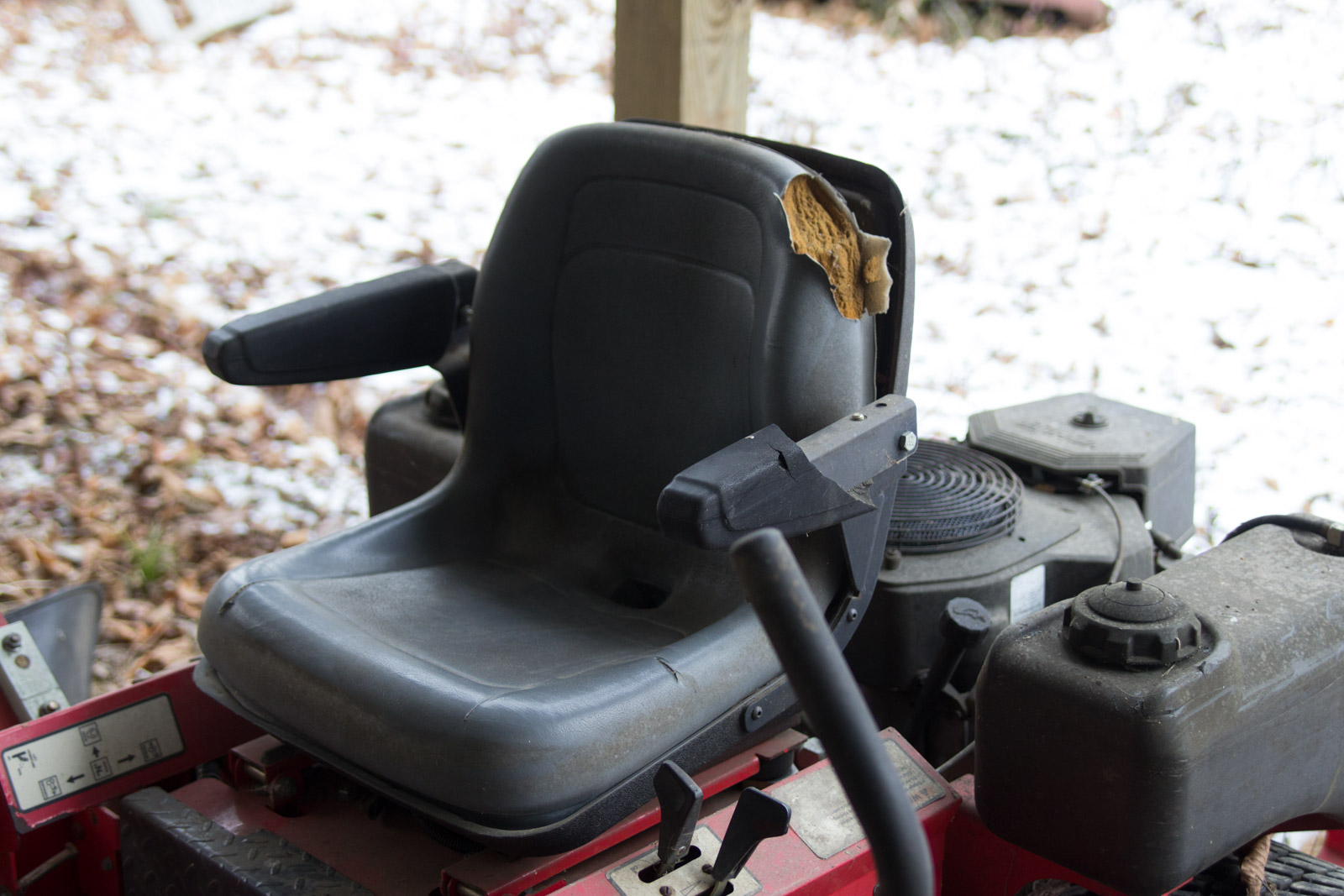 MTD Pro Z2560 Zero Turn Mower