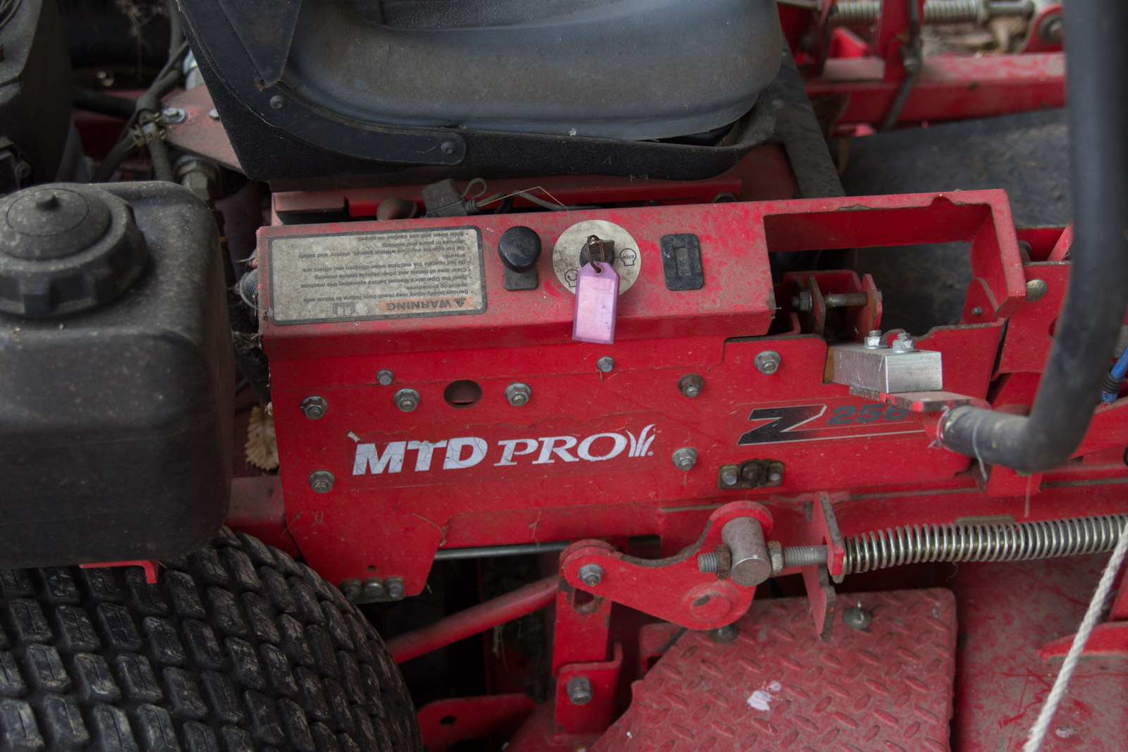 MTD Pro Z2560 Zero Turn Mower