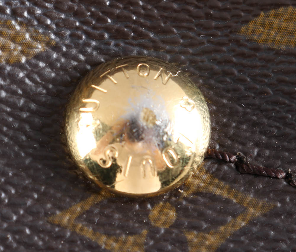 Louis Vuitton Monogram Artsy Bag