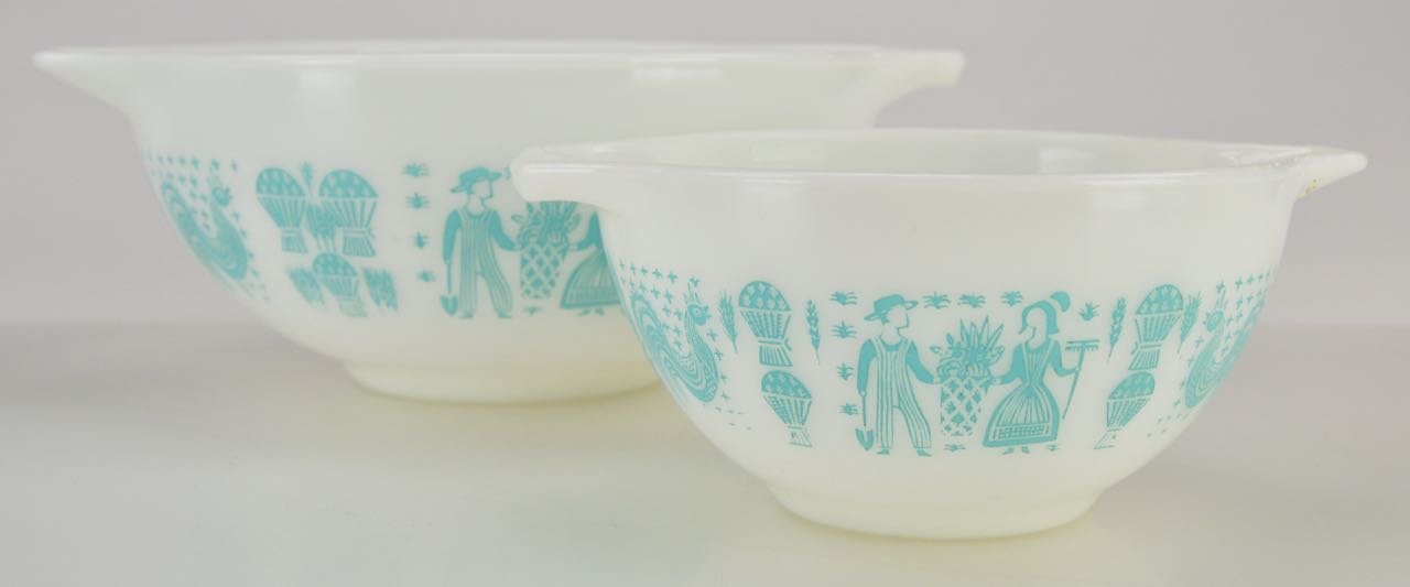 Pyrex "Amish Butterprint" Kitchen Bowls