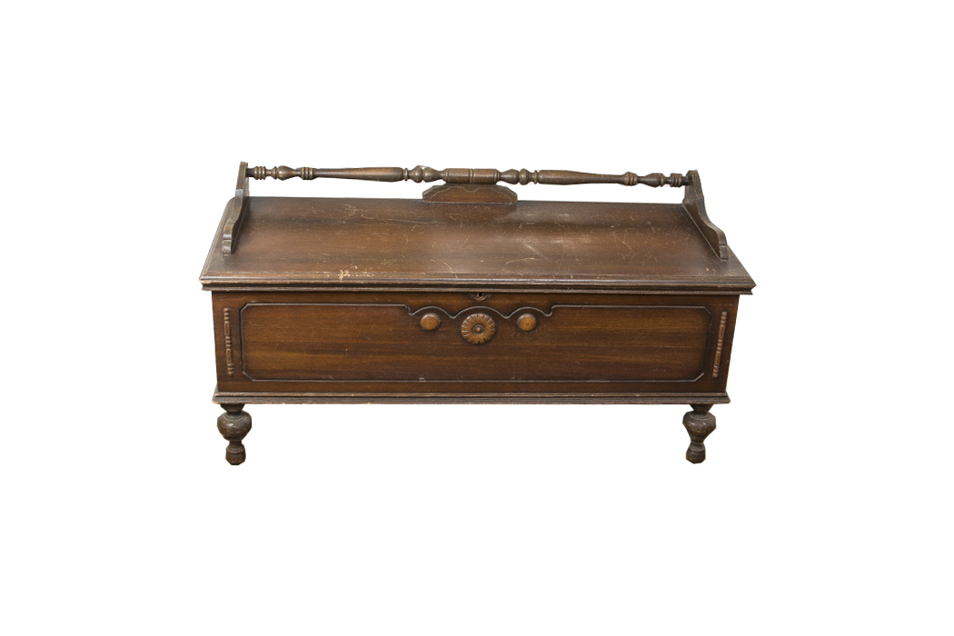 Vintage Lane Cedar-Lined Wood Chest