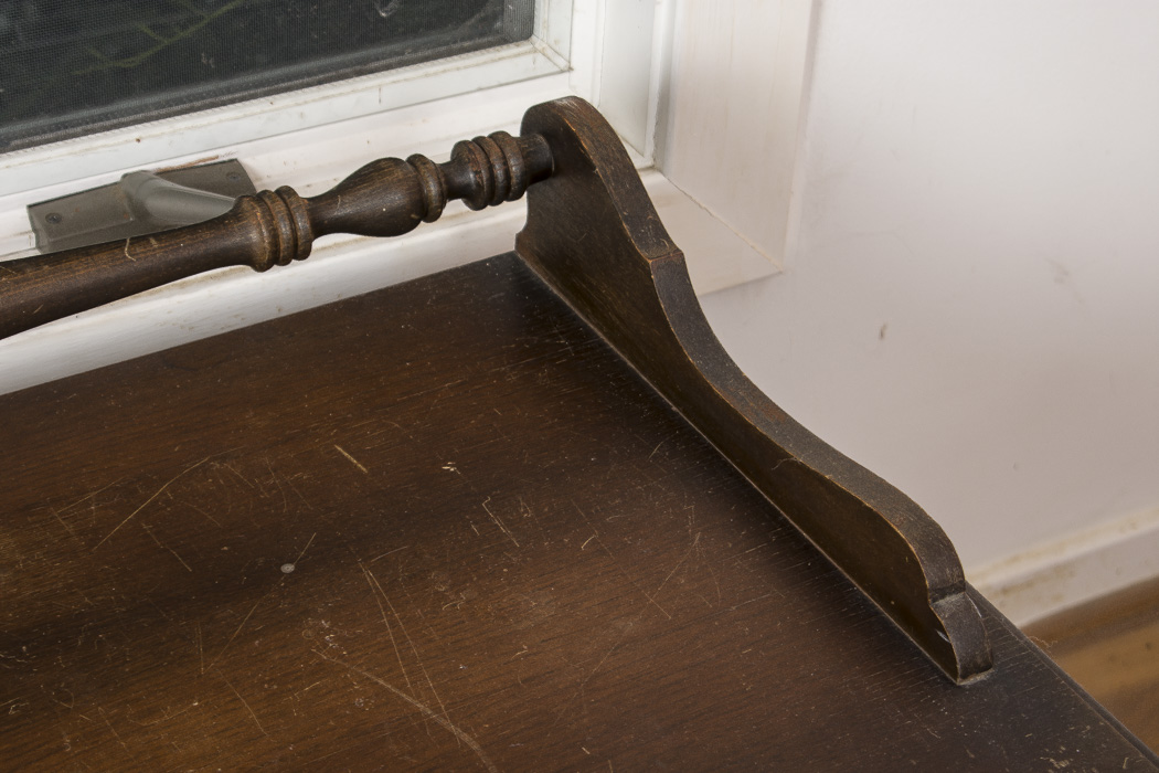 Vintage Lane Cedar-Lined Wood Chest