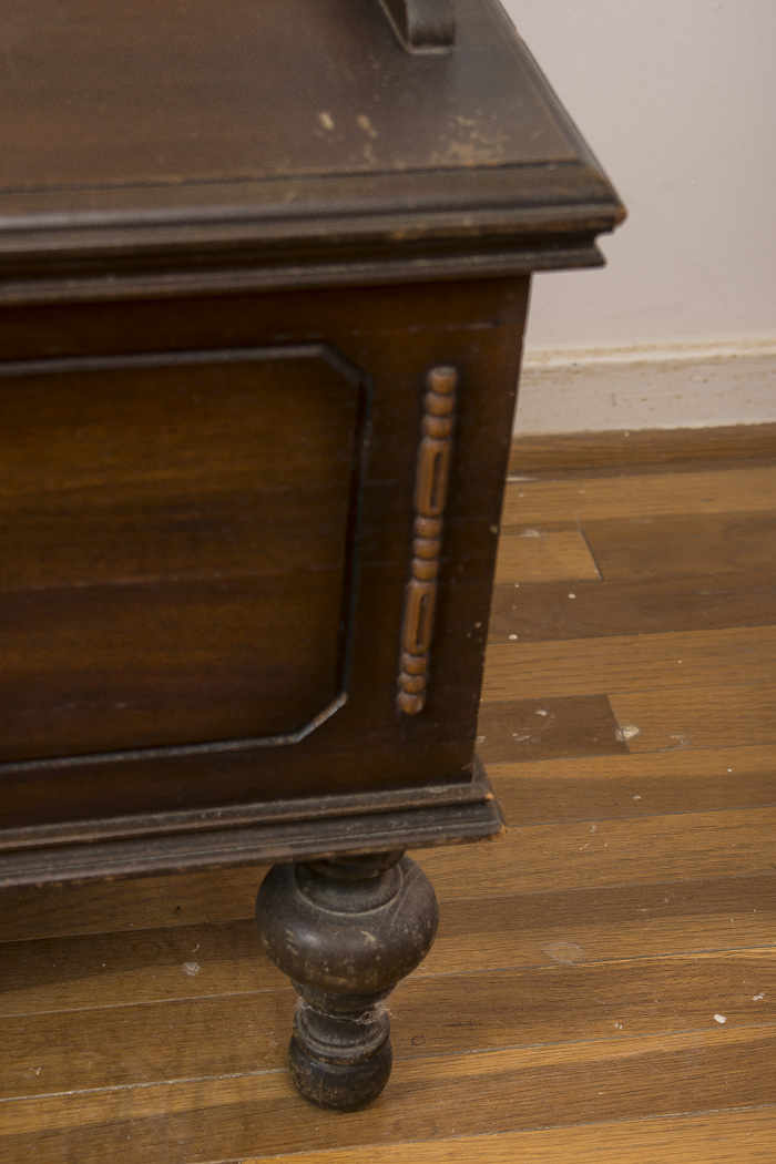 Vintage Lane Cedar-Lined Wood Chest