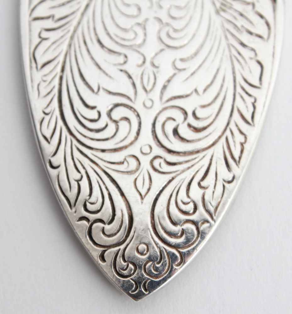 Sterling Rose Pie Server with Six 800 Silver Spoons