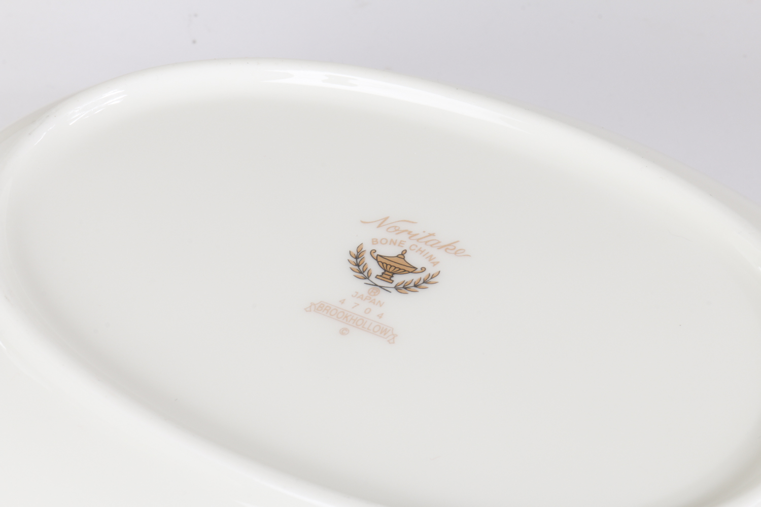 Noritake Brookhollow Bone China for Eight and Accessories