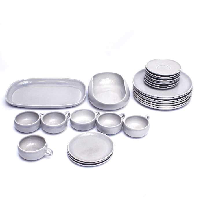 Russel Wright American Modern Dinnerware Set