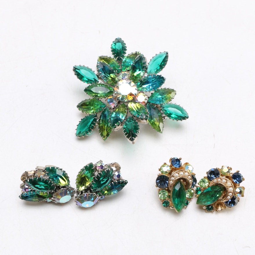 Brooch With Two Pairs of Earrings