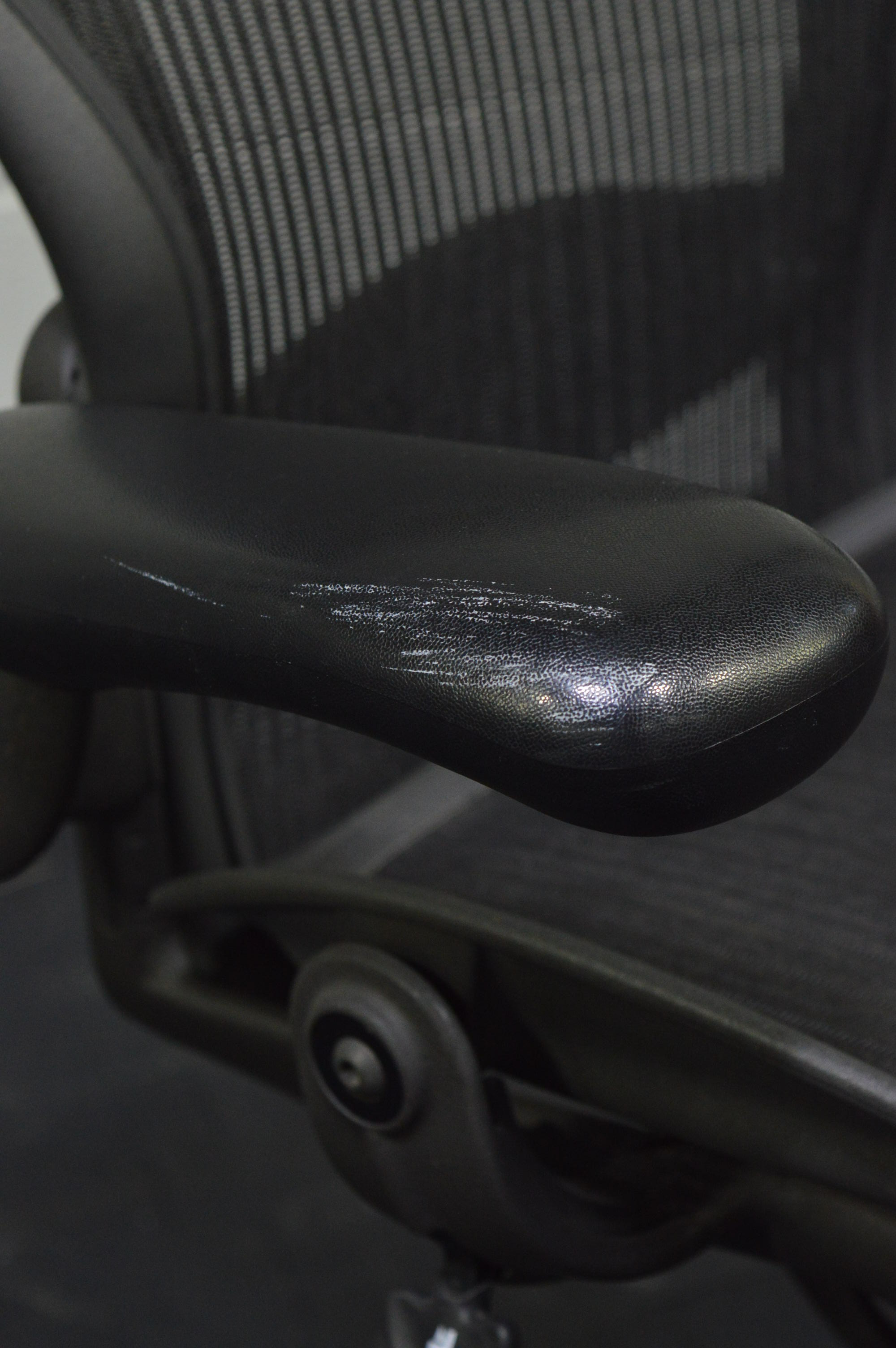 Herman Miller Aeron Rolling Office Chair