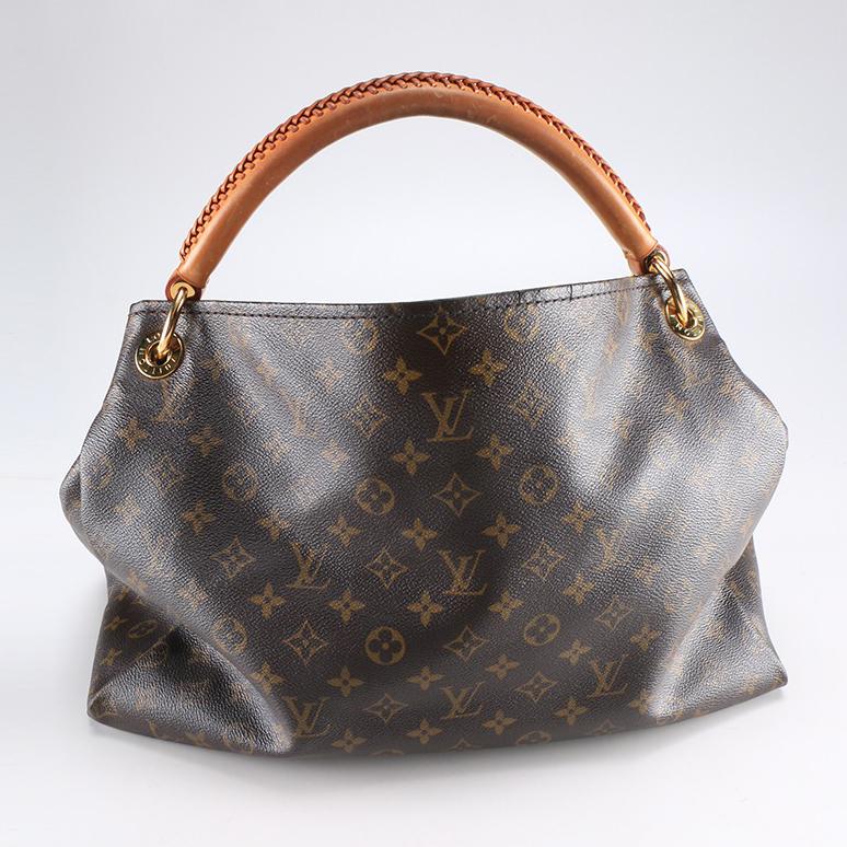 Louis Vuitton Monogram Artsy Bag