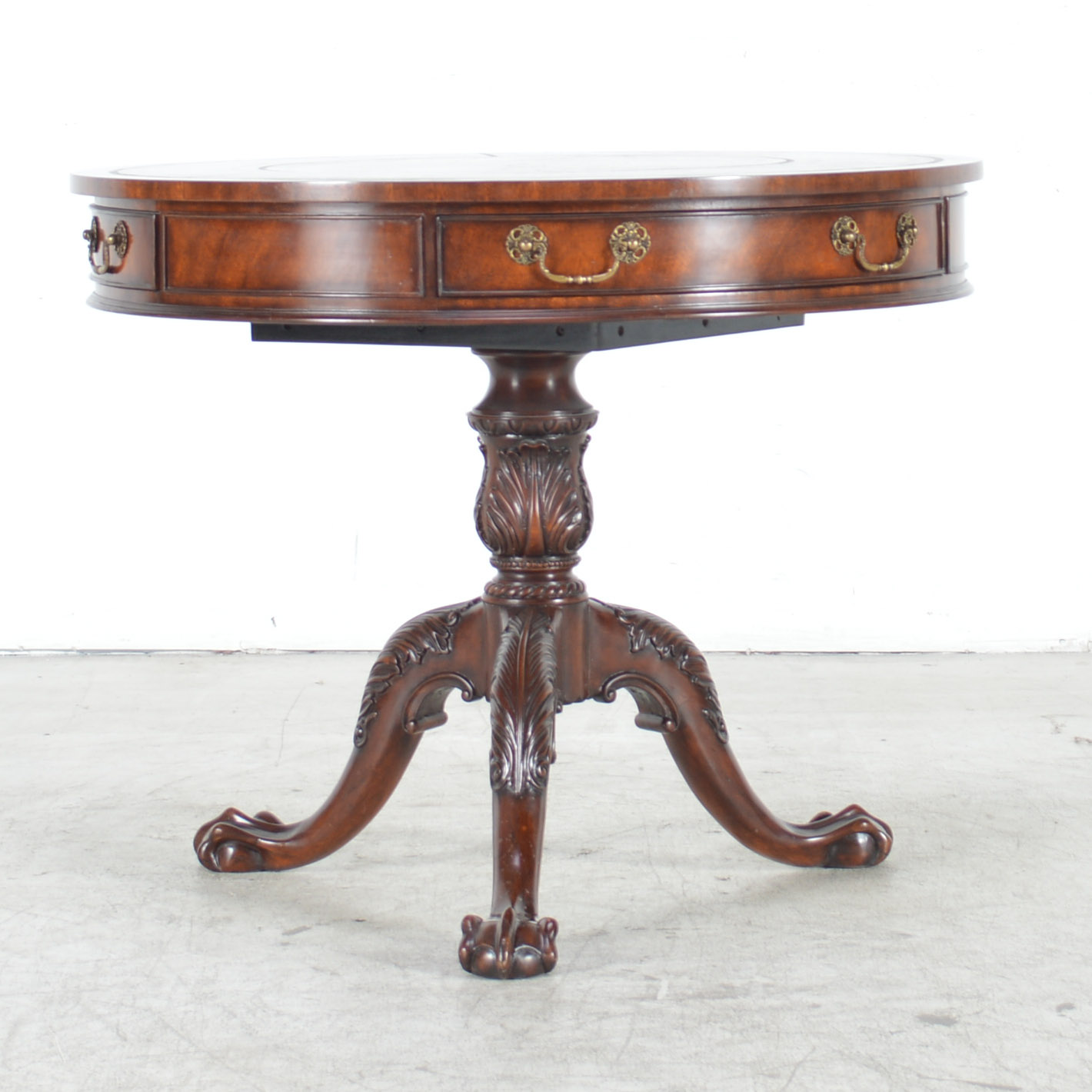 Lloyd Buxton Reproduction Georgian Style Pedestal Table