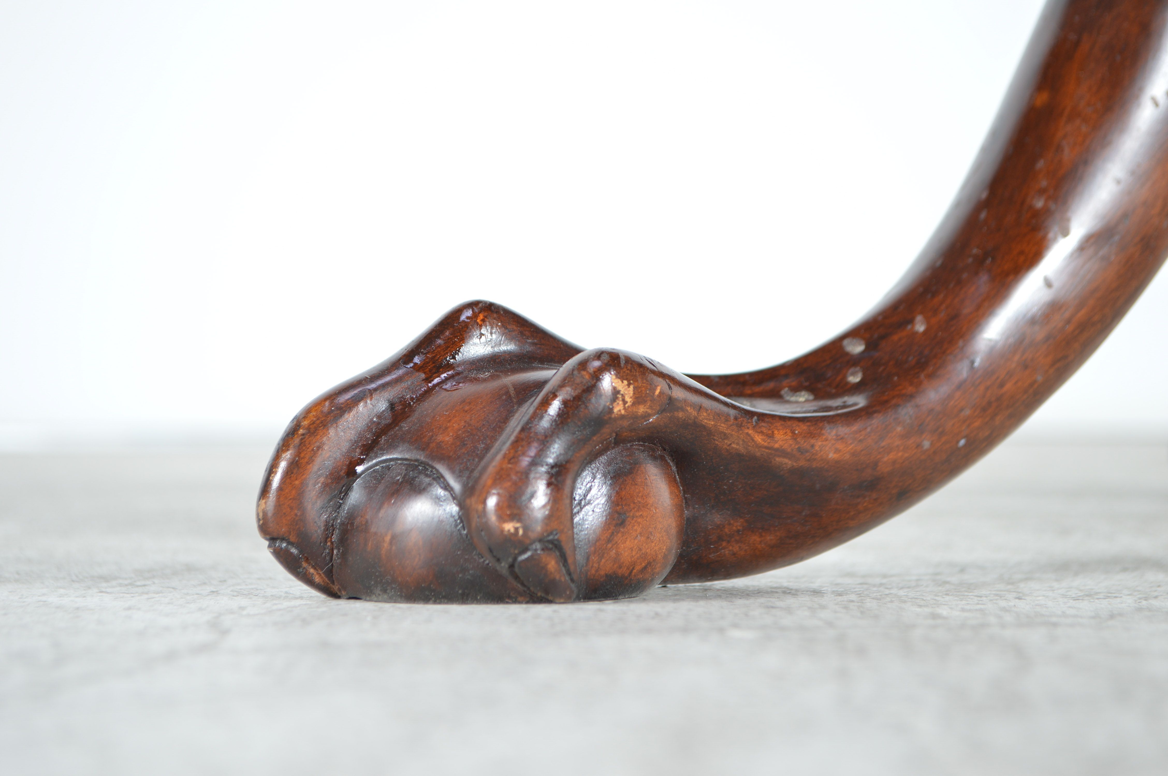 Lloyd Buxton Reproduction Georgian Style Pedestal Table