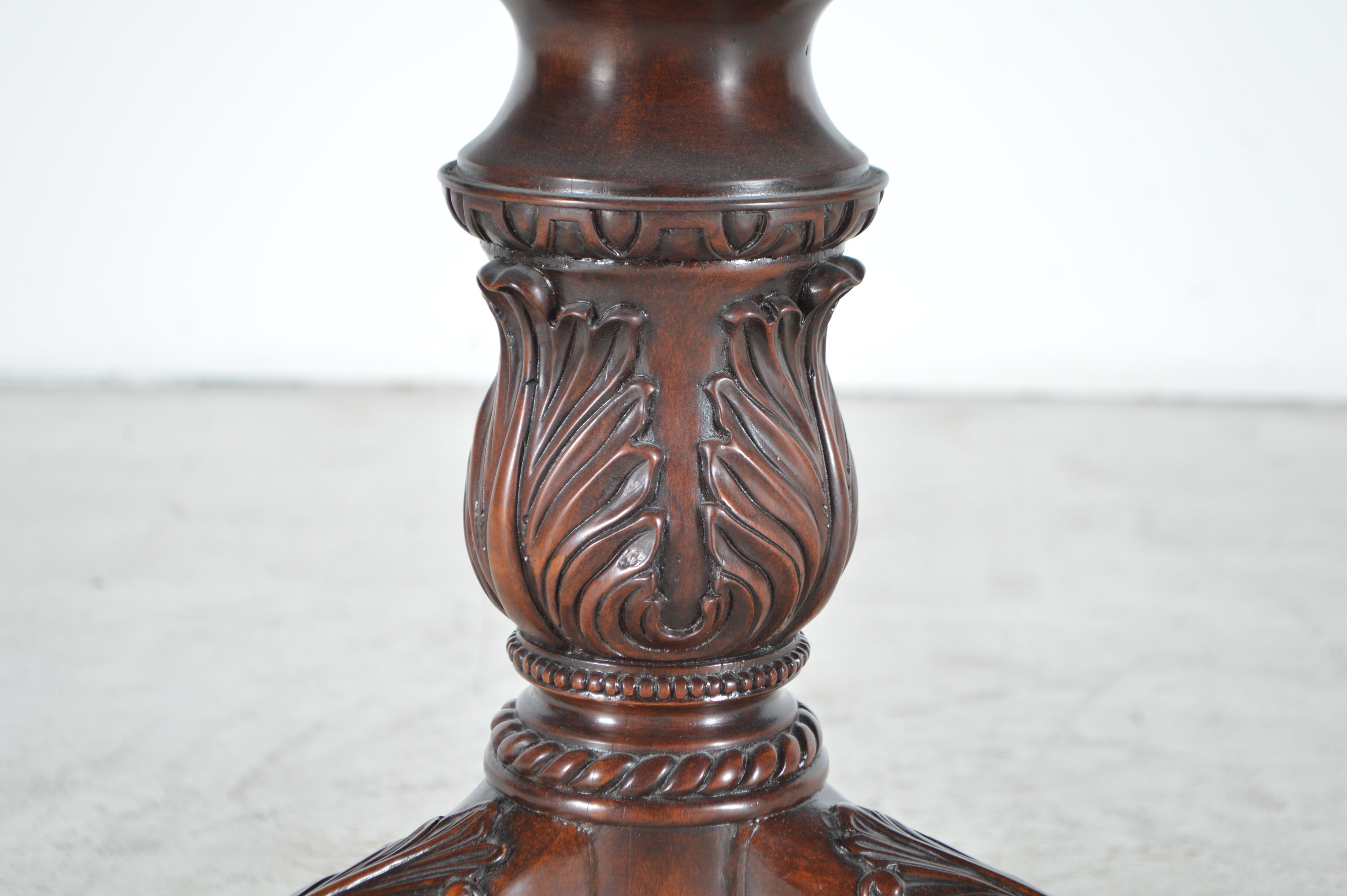 Lloyd Buxton Reproduction Georgian Style Pedestal Table