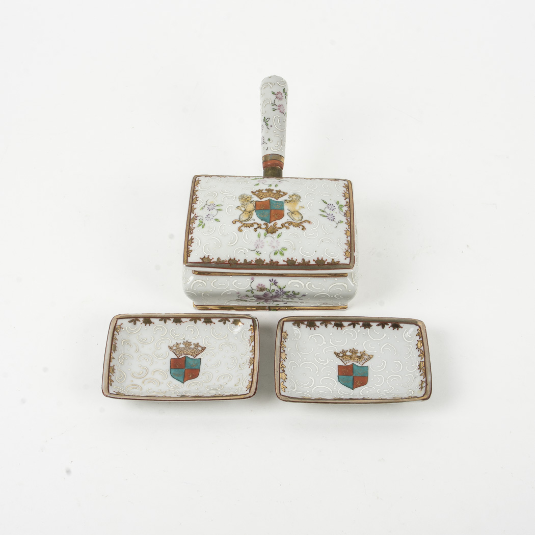 Vintage Decorative Ash Butler and Trays