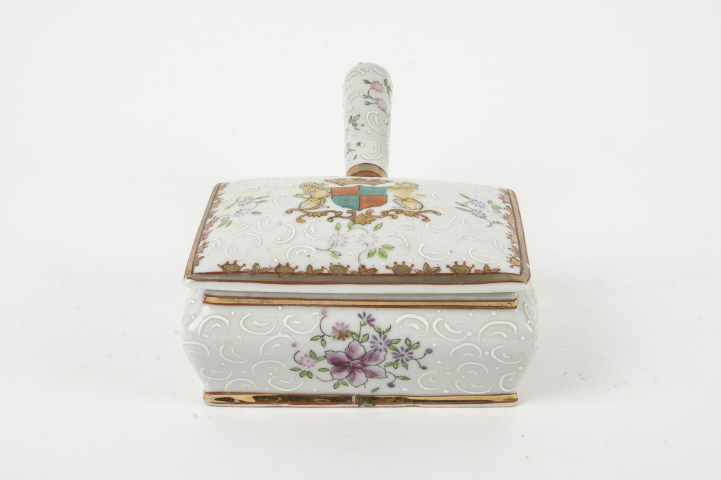 Vintage Decorative Ash Butler and Trays