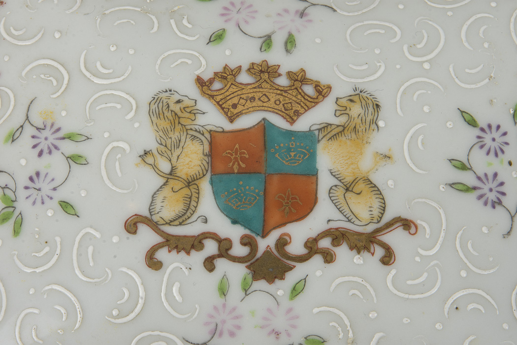 Vintage Decorative Ash Butler and Trays