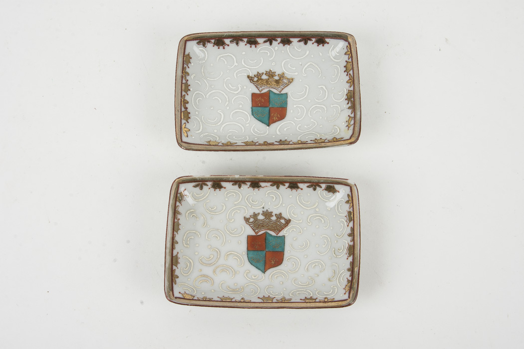 Vintage Decorative Ash Butler and Trays