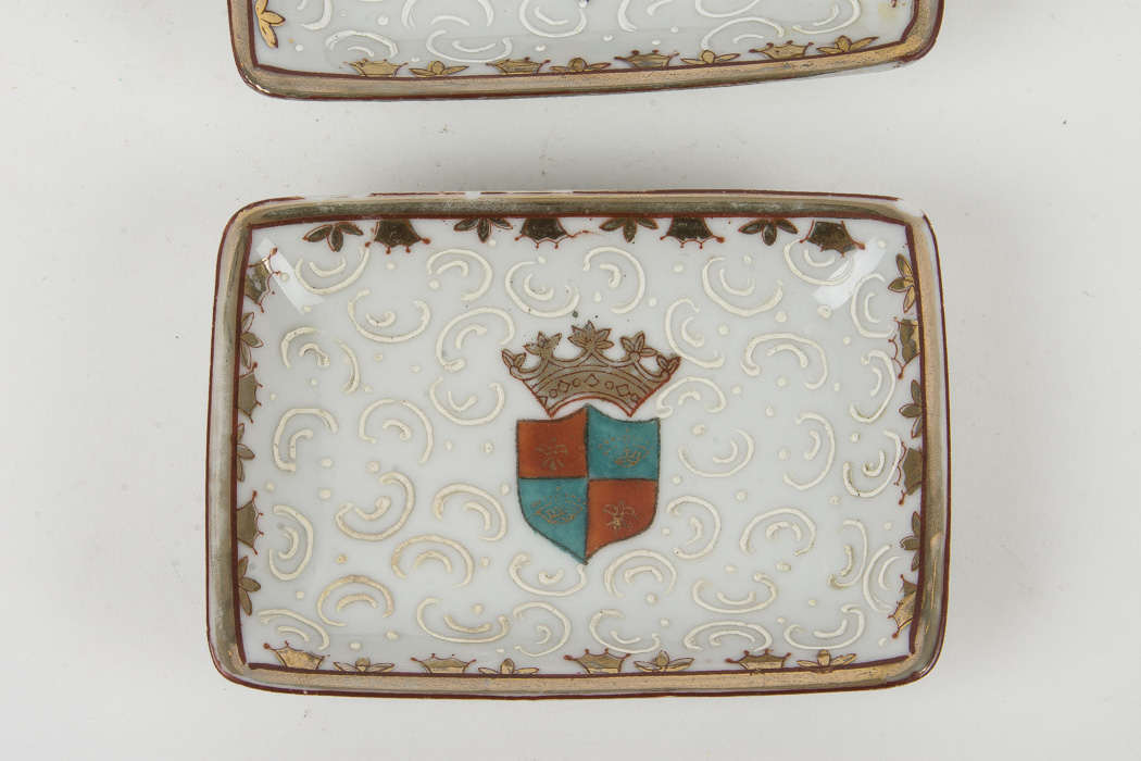 Vintage Decorative Ash Butler and Trays