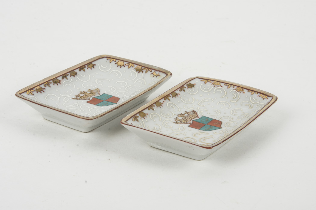 Vintage Decorative Ash Butler and Trays