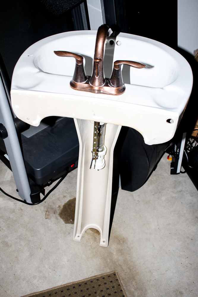 St. Thomas Creations "Eclipse" Pedestal Sink and Faucet