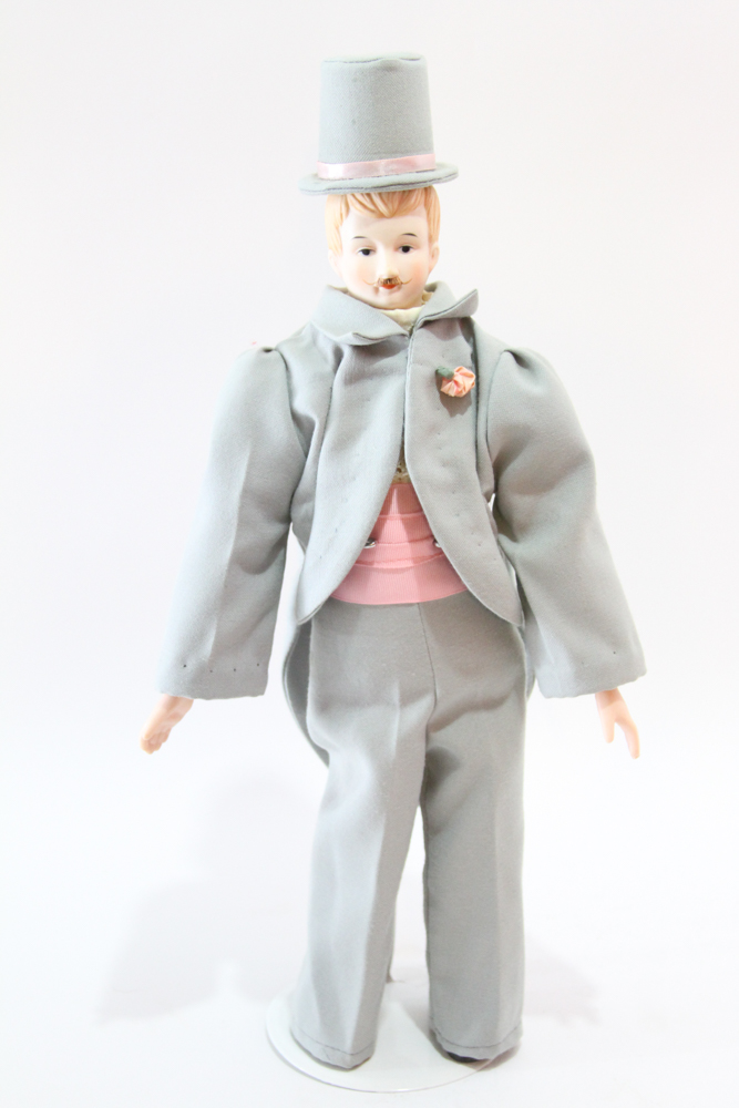 Porcelain Dolls Including "Nefertiti" by Kathleen Hill