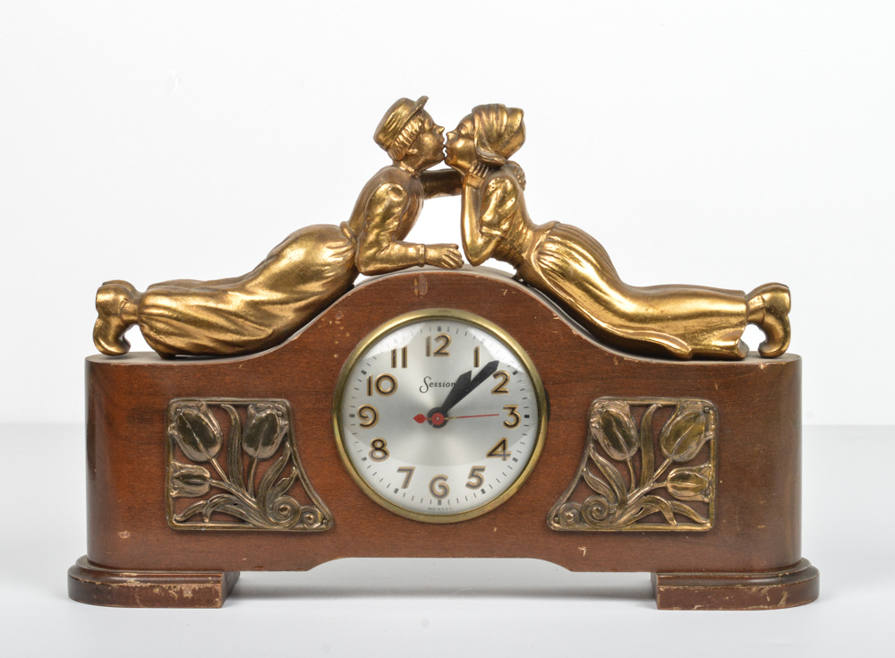 Vintage Sessions Mantel Clock