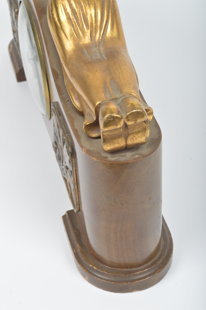 Vintage Sessions Mantel Clock