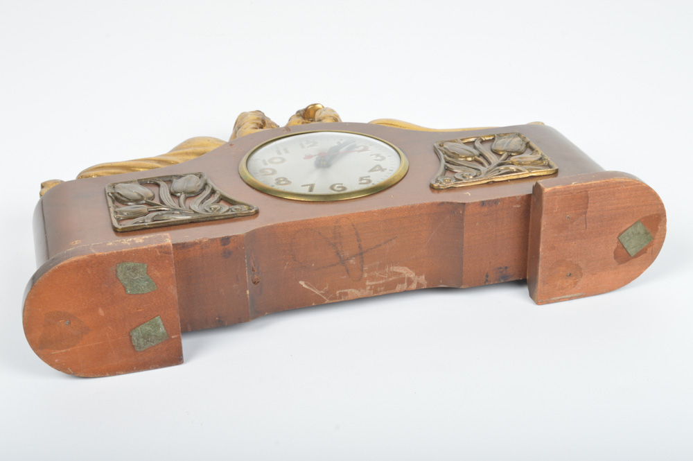 Vintage Sessions Mantel Clock