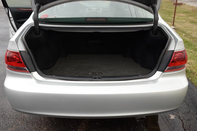 2005 Lexus ES330 Sedan