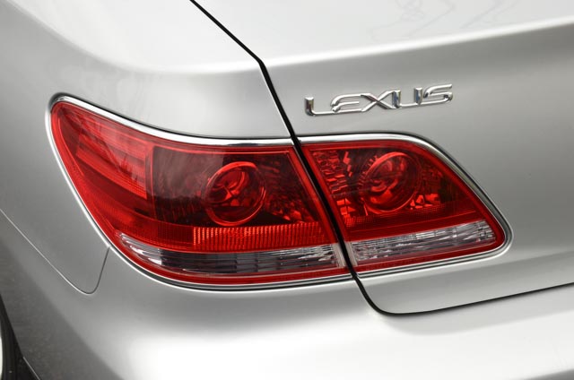 2005 Lexus ES330 Sedan