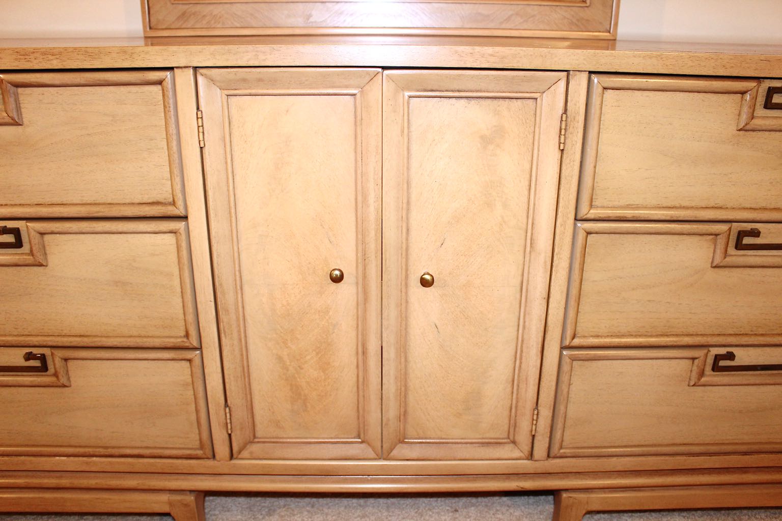 Mid Century Modern American of Martinsville Dresser with Mirror