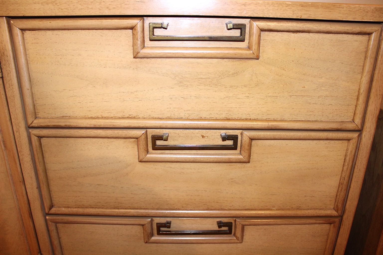 Mid Century Modern American of Martinsville Dresser with Mirror