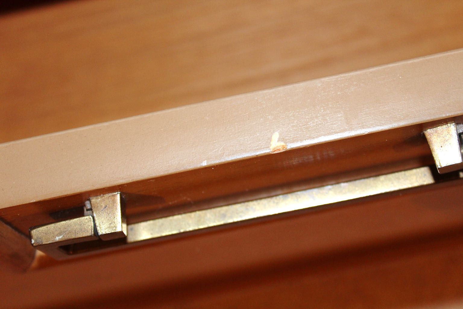 Mid Century Modern American of Martinsville Dresser with Mirror