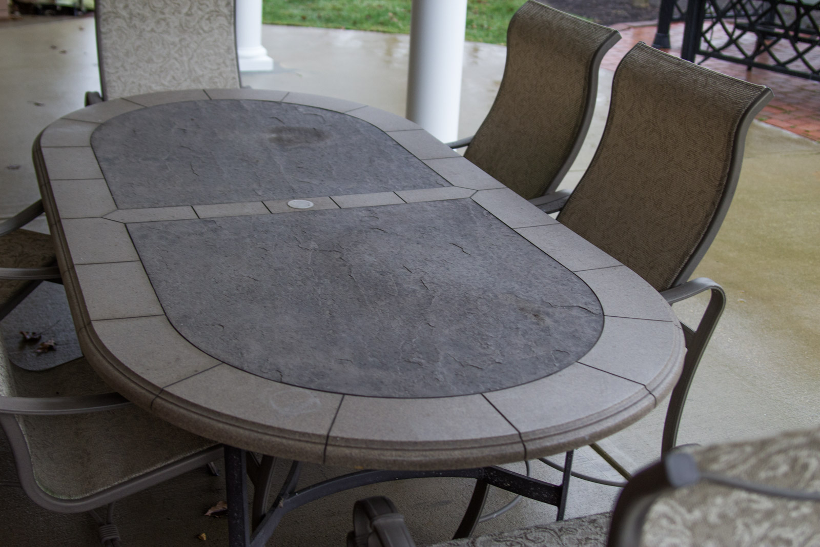 Tropitone Patio Furniture Set