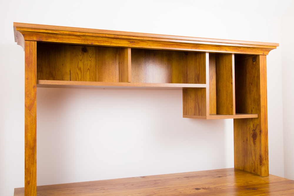 Knotty Pine Computer Office Desk