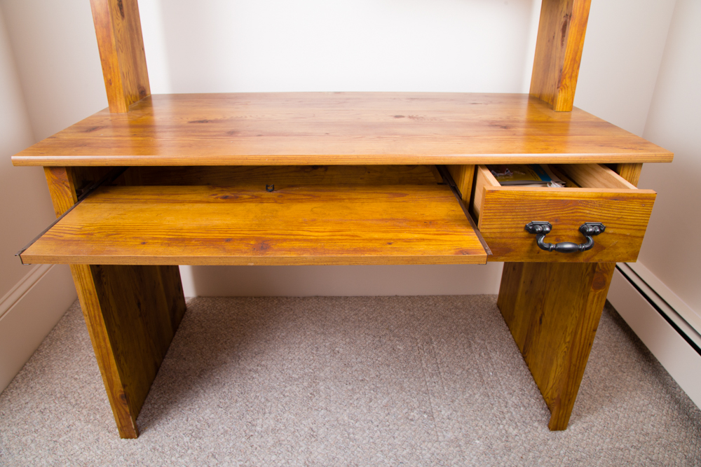Knotty Pine Computer Office Desk