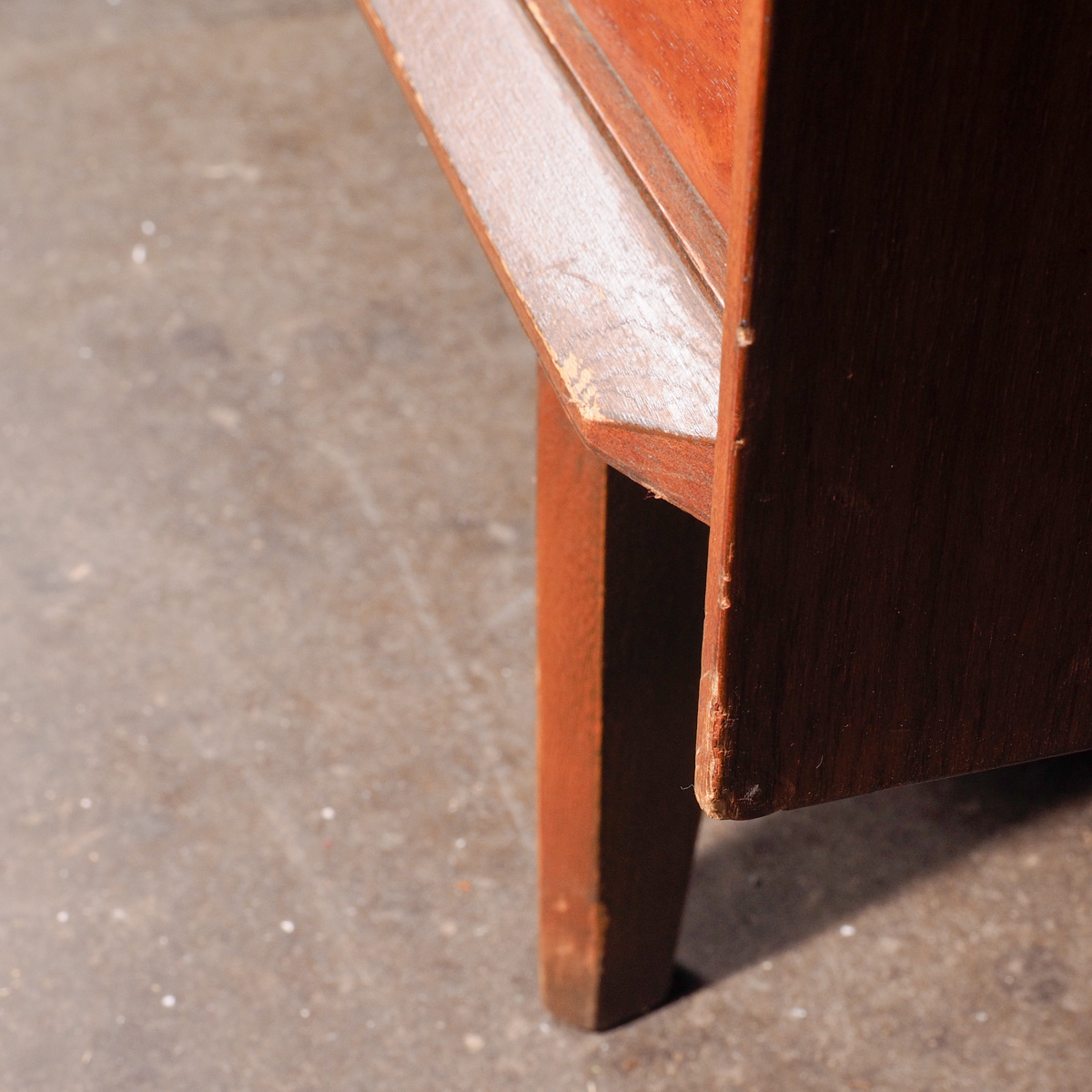 Mid Century Modern Wooden Chest of Drawers By Lane
