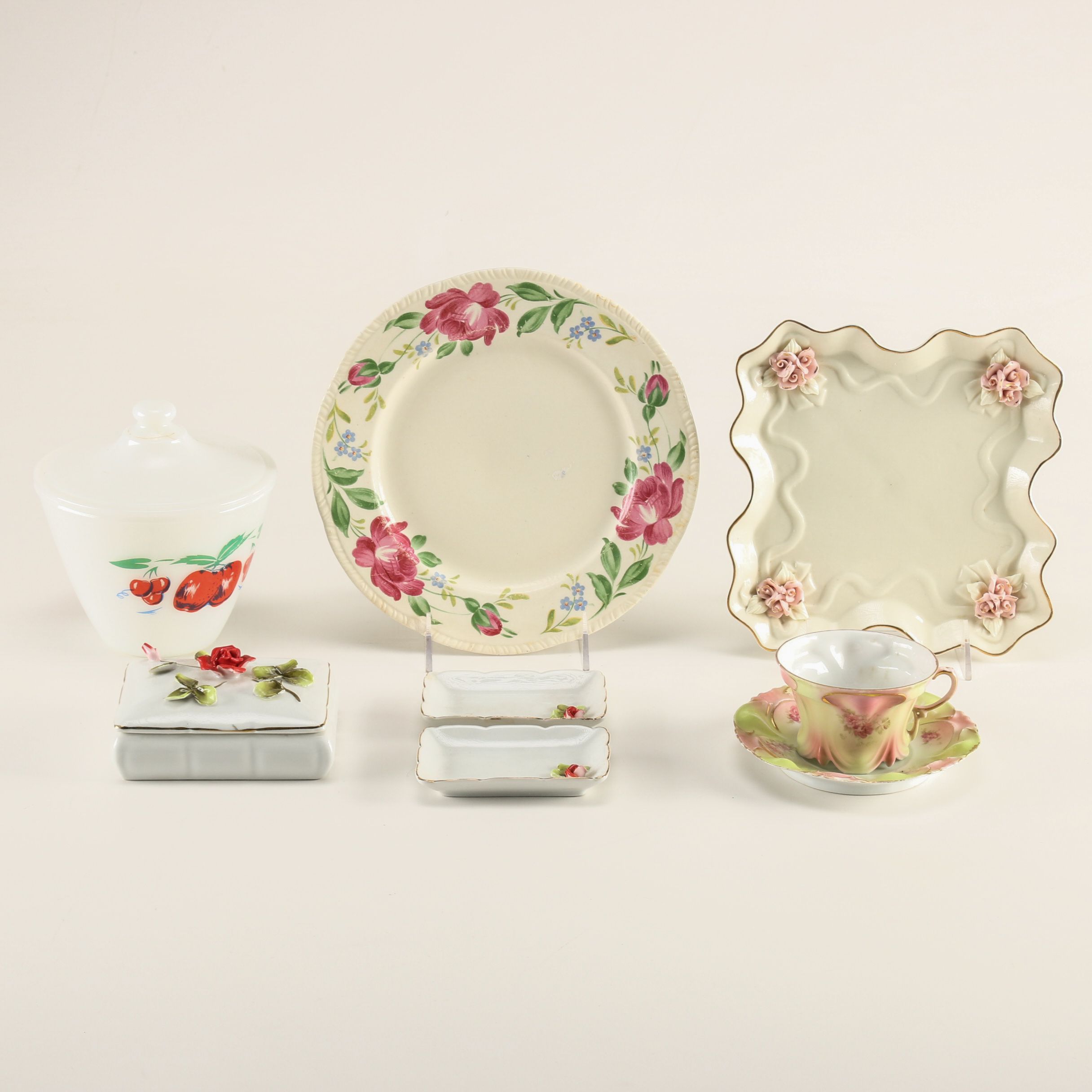 Vintage Rose Motif Dish Assortment