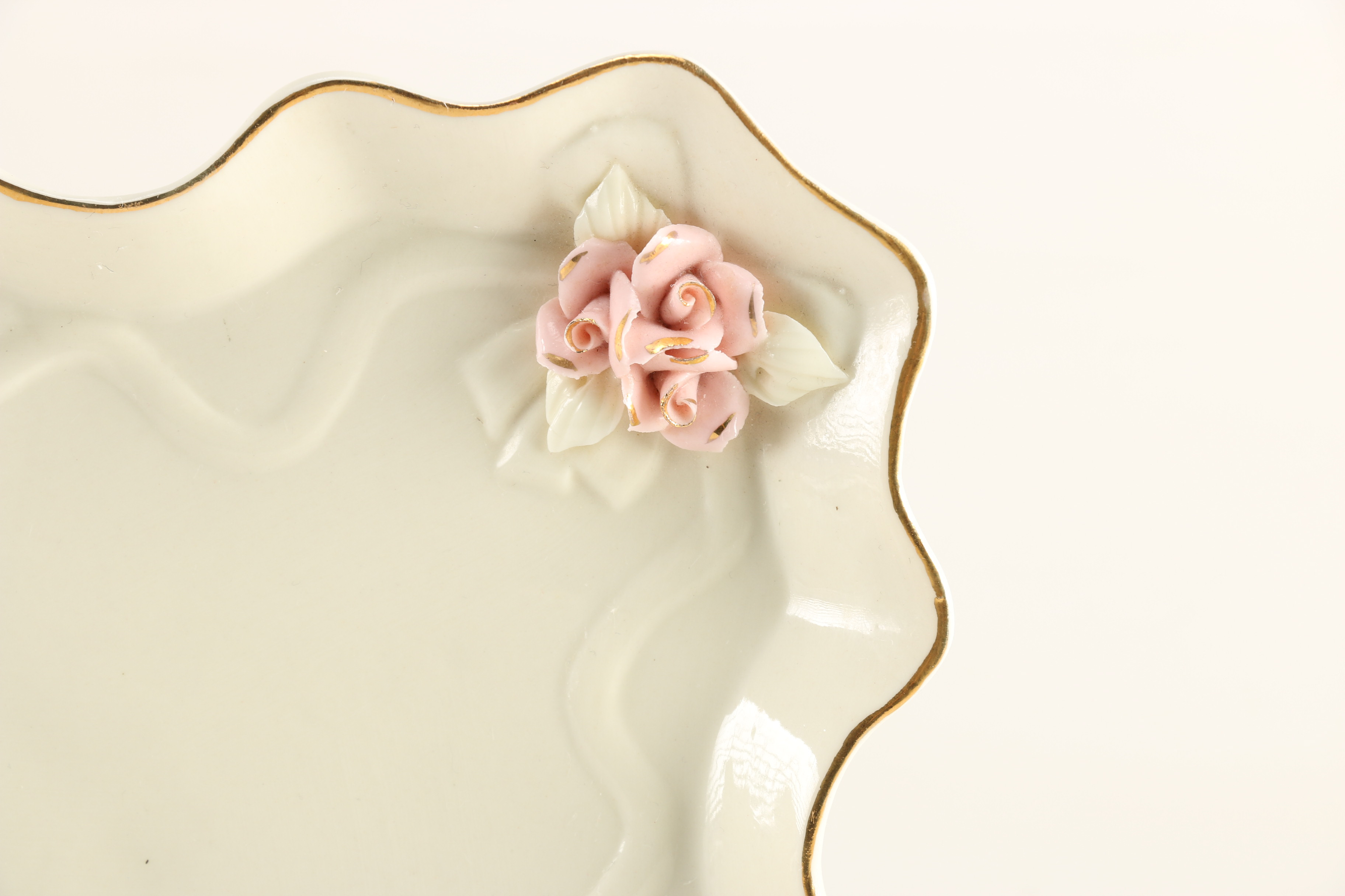 Vintage Rose Motif Dish Assortment