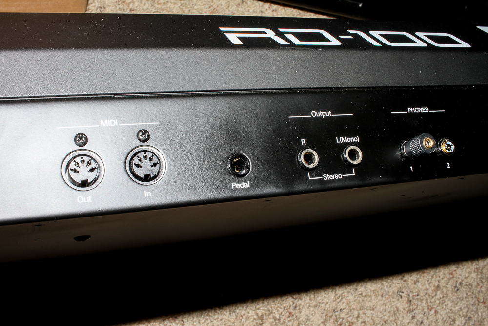 Roland RD-100 Electric Piano with Amplifier, Stand and Stool