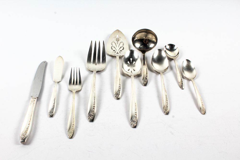 William Rogers "Starlight" Pattern Silver Plate Flatware