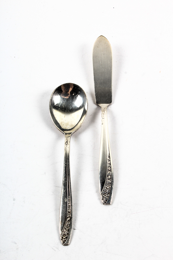 William Rogers "Starlight" Pattern Silver Plate Flatware