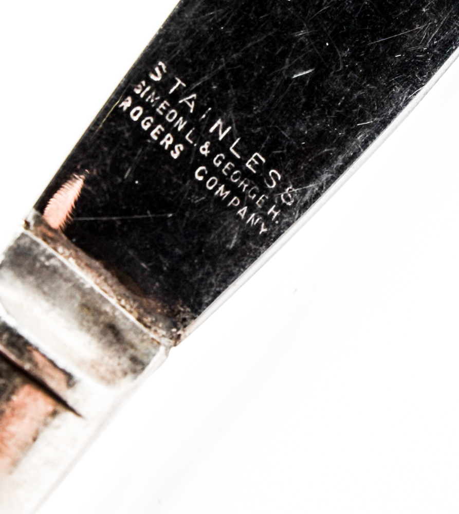 Oneida "Presentation" Pattern Silver Plate Flatware