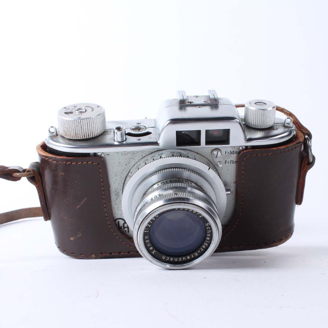 Circa 1950s 35mm Still Cameras Featuring Akarette II