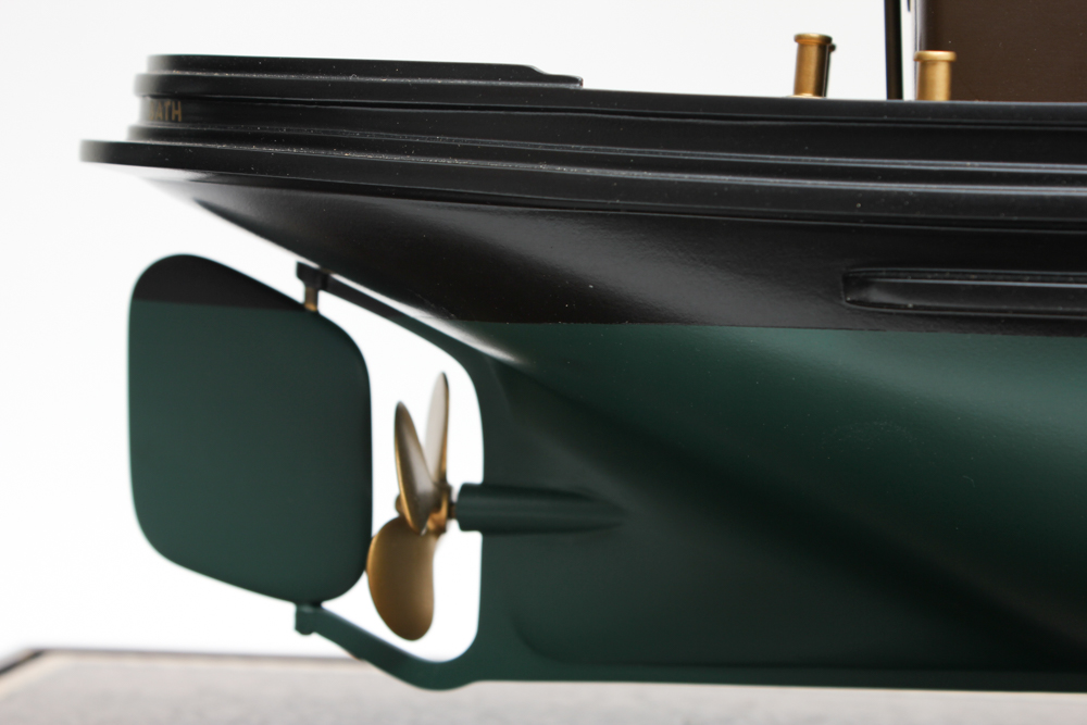 "Bath" Model Tugboat with Case and Book