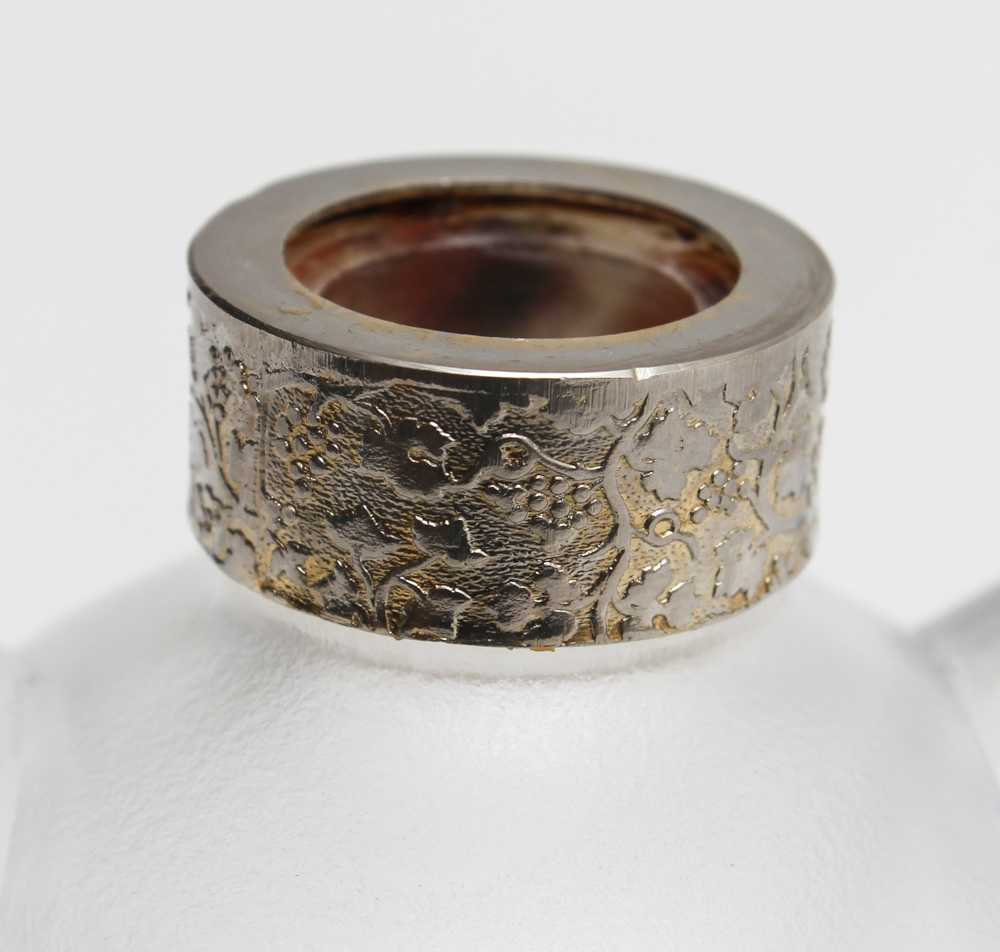 Lalique Nina Ricci "Farouche" Perfume Bottle