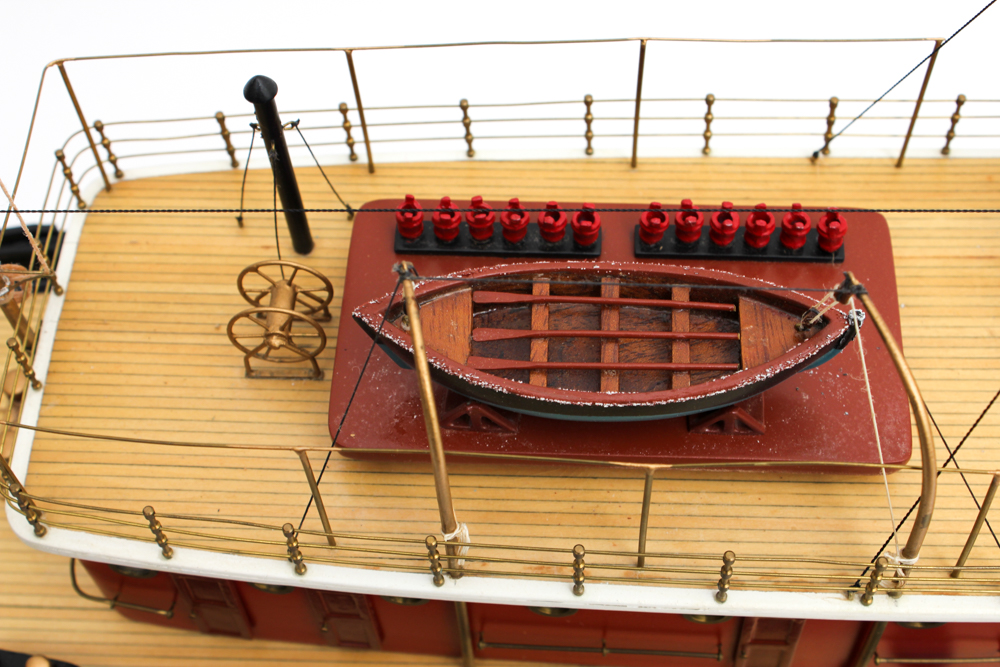 Model of the American Steam Tugboat "Brooklyn"