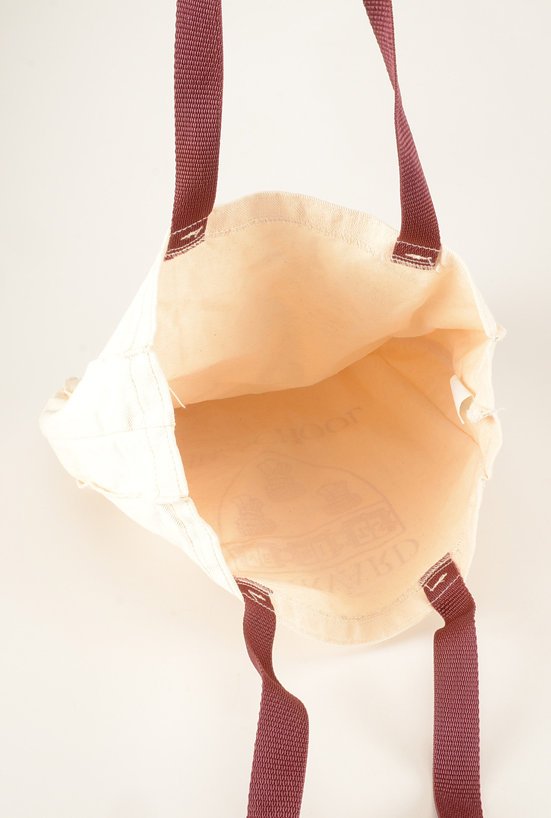 Harvard University Tote Bags