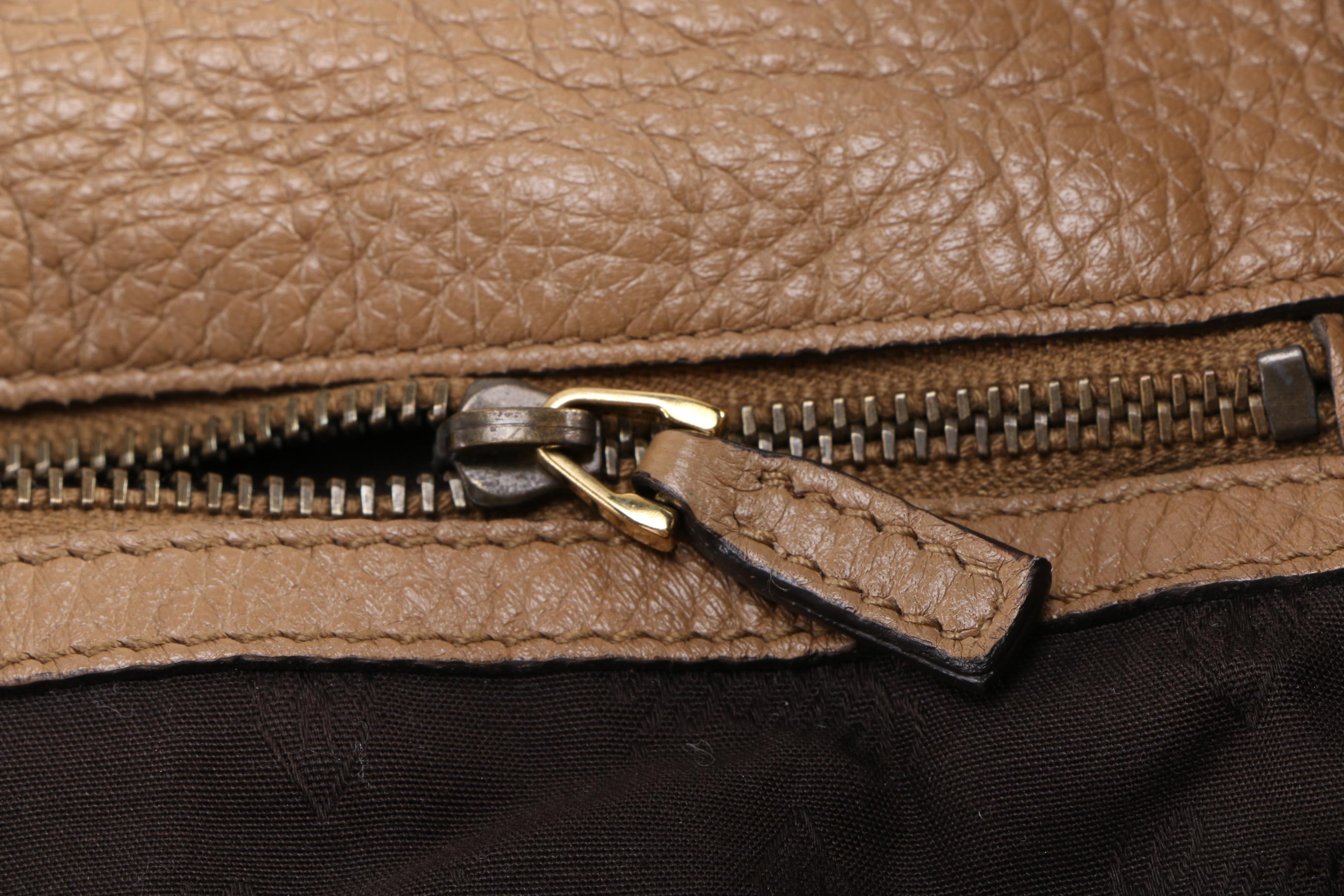 Gucci Jungle Grande Leather Handbag and Wallet