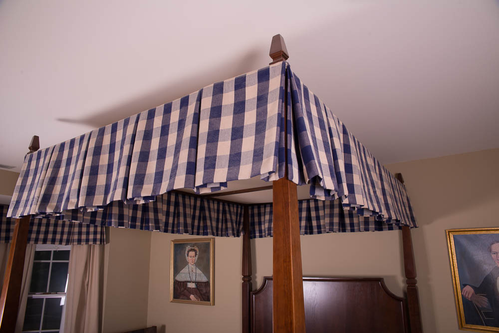 Stanley Furniture Company Canopy Bed