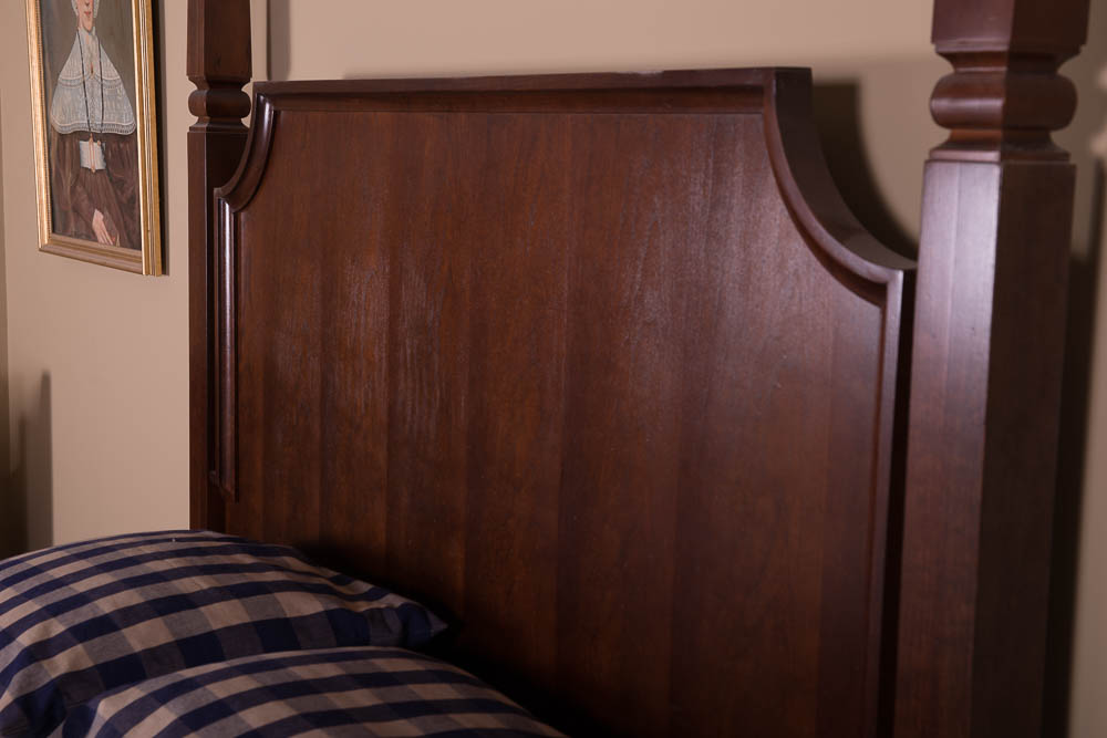 Stanley Furniture Company Canopy Bed